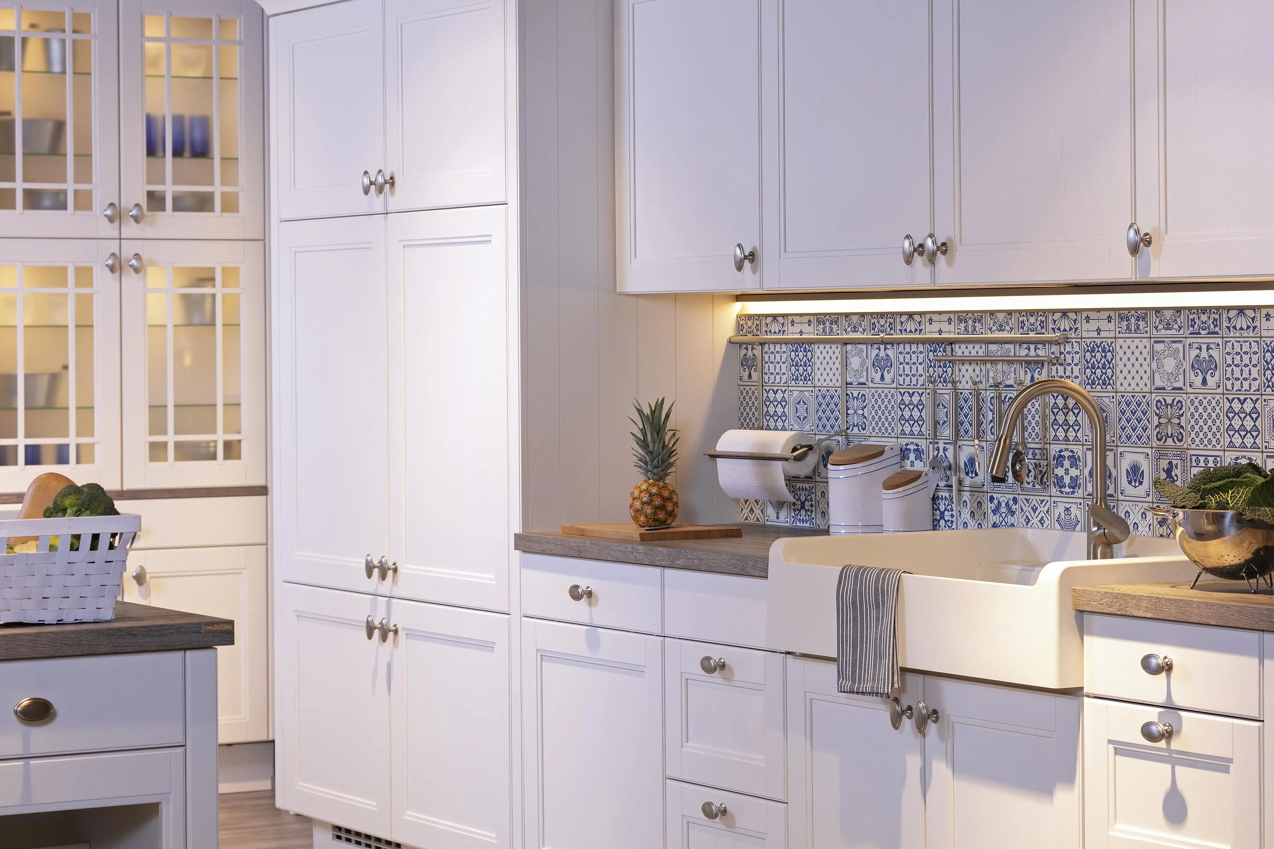 Weiße_Landhausküche